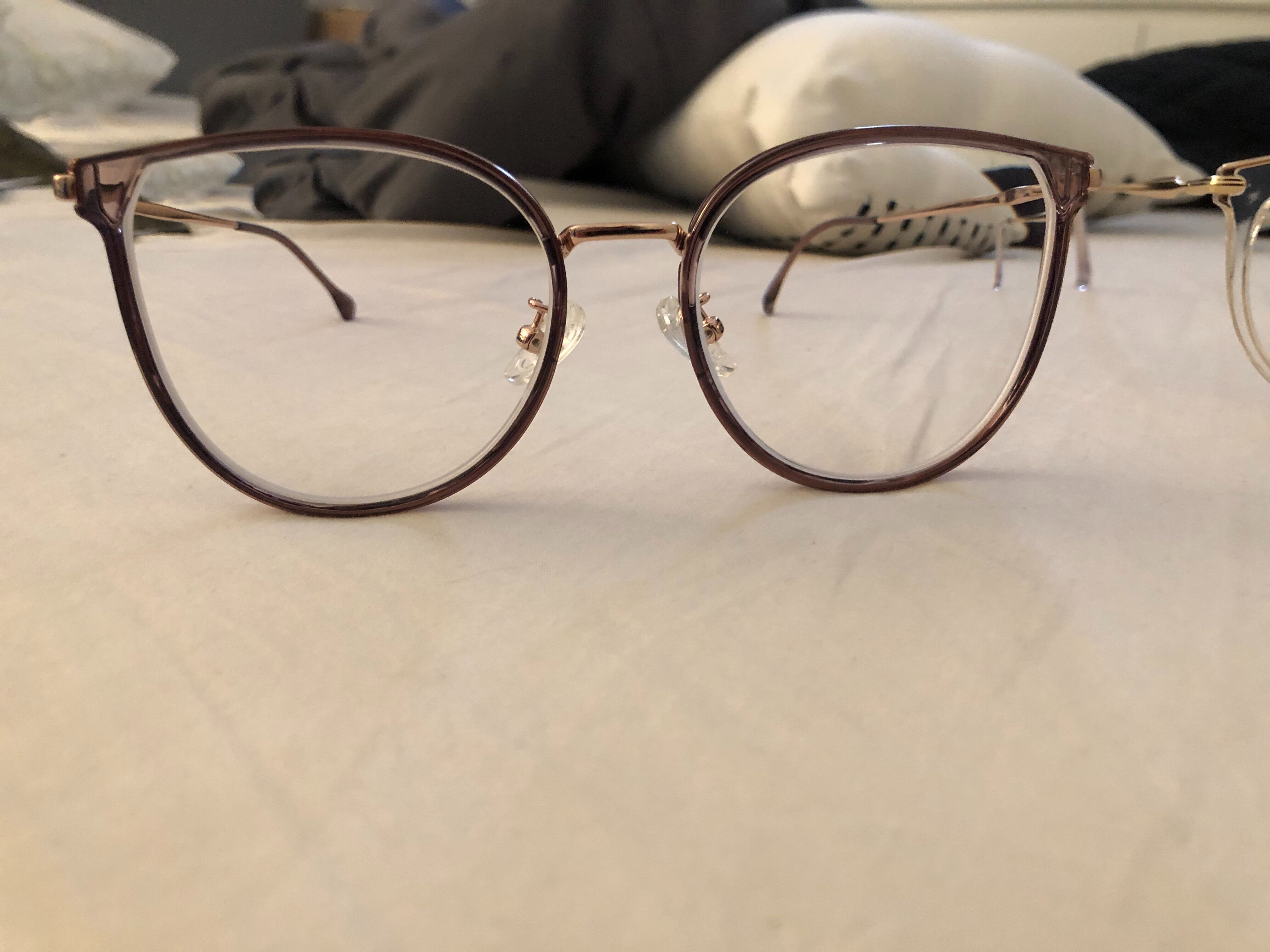 Women's full frame mixed material eyeglasses